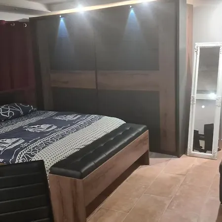 Doki Basement Appartamento Pola