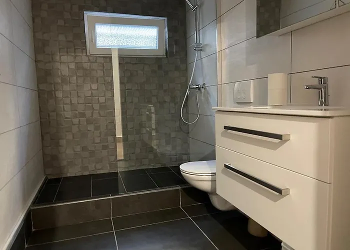 Doki Basement Apartment