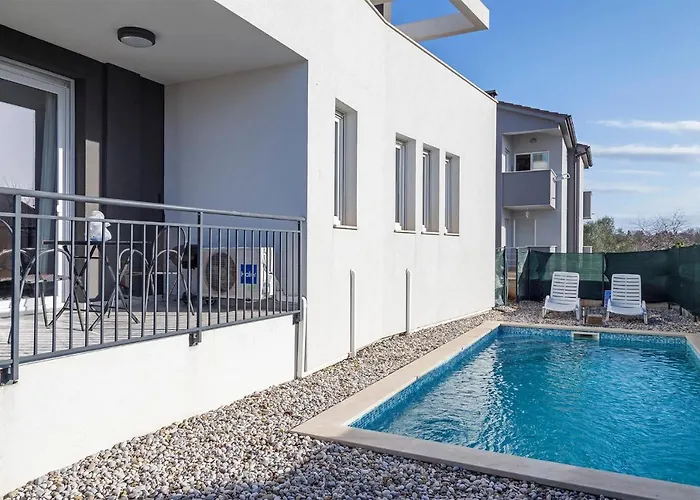 Apartment Doki Basement *